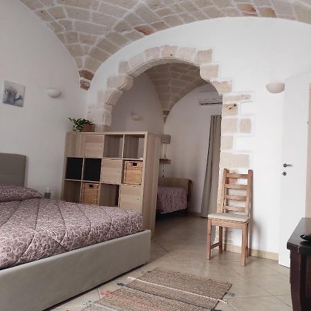Domus Astra Apartment Brindisi Ngoại thất bức ảnh