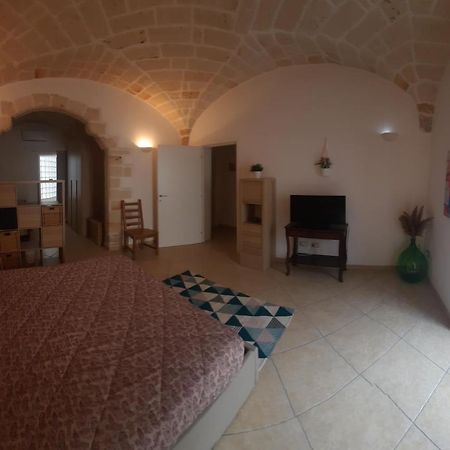 Domus Astra Apartment Brindisi Ngoại thất bức ảnh