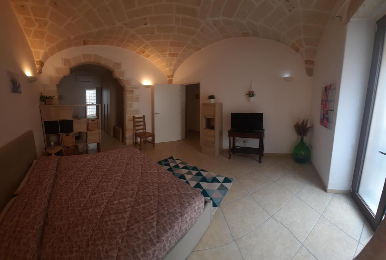 Domus Astra Apartment Brindisi Ngoại thất bức ảnh